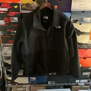 The North Face Men's Black Performance Jacket
